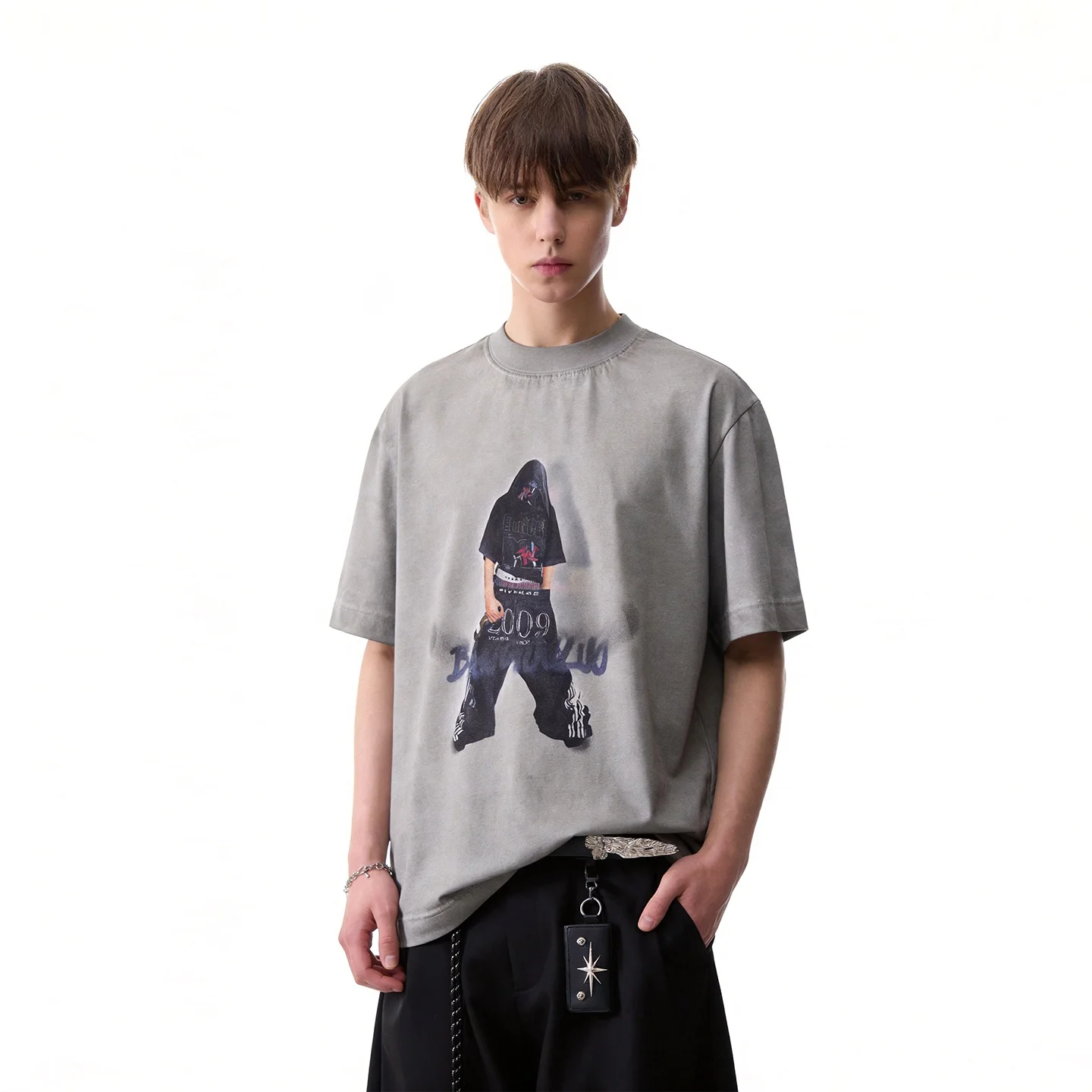 ストリート系ブランドのTシャツを選ぶときに迷うなら、この1点が鍵！