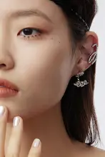 星河デザインのイヤリング【シンプル・ファッション・穴あけ不要】