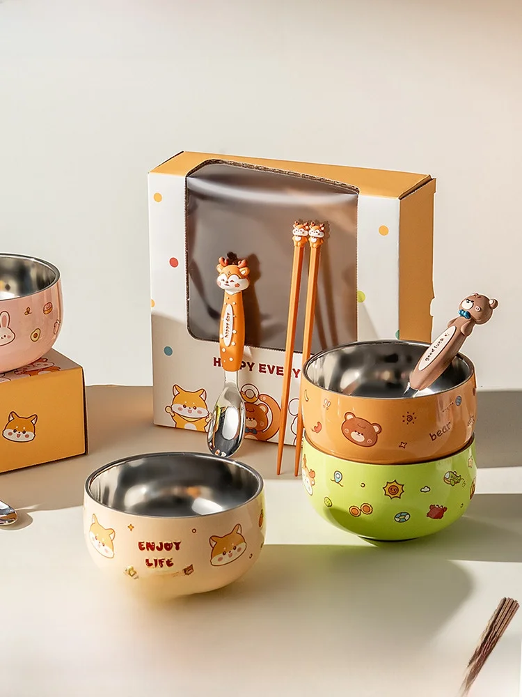 子供の食器をすくいやすいようにするには、どんなボウルがおすすめ？