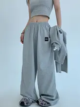 春夏に最適！フィットストレートレッグパンツ【女性用・軽やかな素材・カジュアルスタイル】