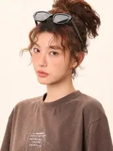 女性用サングラス【高級感・UVカット・小さな太陽のようなデザイン】