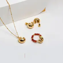豪華感あるギフトボックス付き！赤い錦鯉ネックレスとイヤリングのジュエリーセット（セットアップ対応）