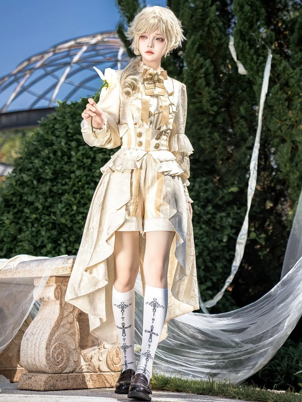 古着セットアップはどんな風に着る？「小王子風ロリータスタイル」がカジュアルな日常に与える変化とは