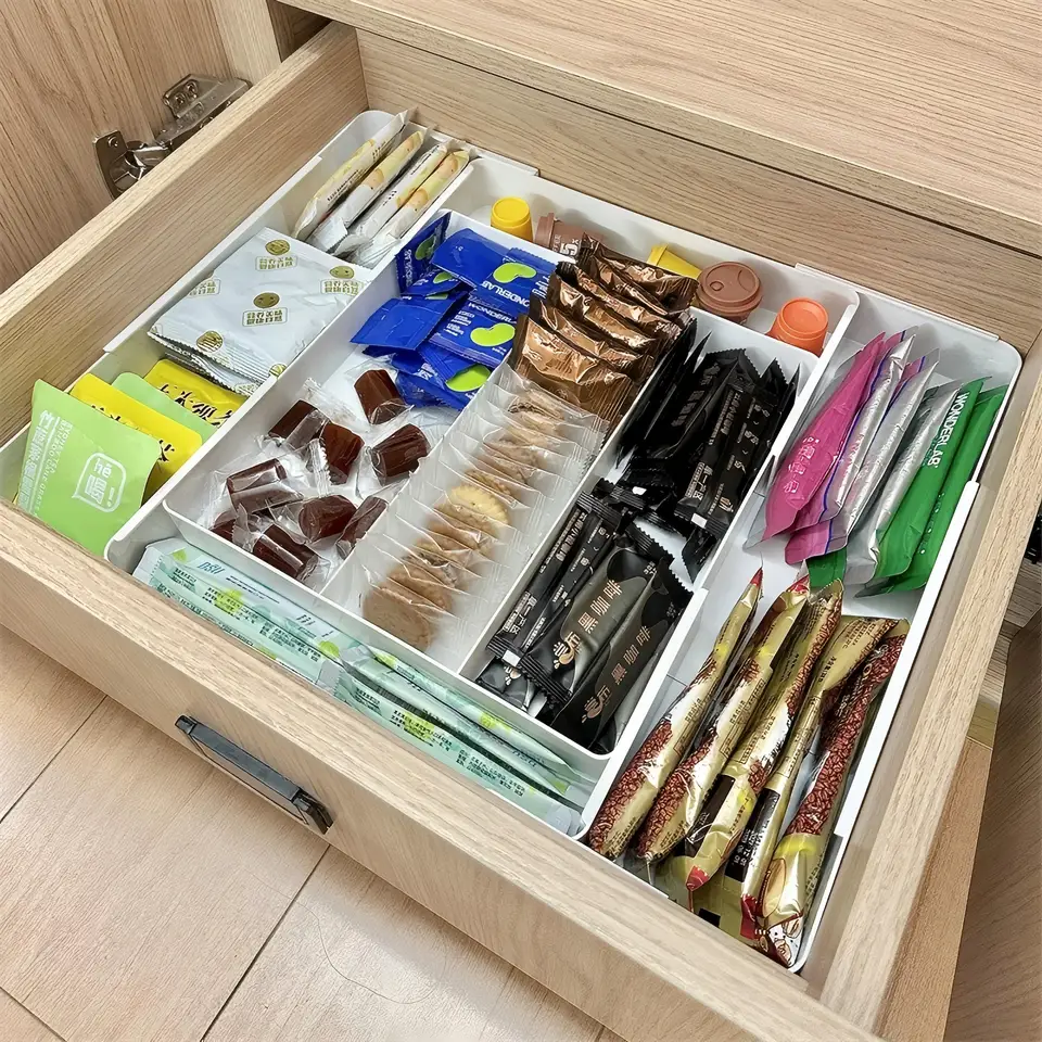 整理に便利！伸縮式引き出し仕切り収納ボックス【化粧品・キッチン用小物・食器整理】