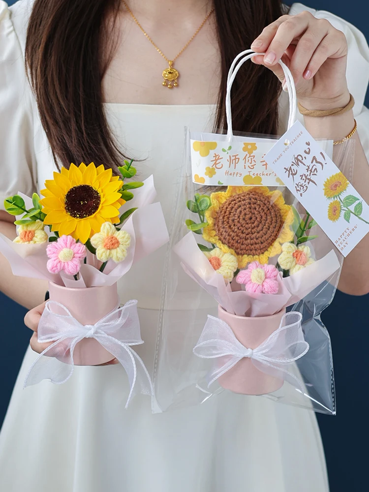 手作りかぎ針編みひまわりの小花バケツ：保育園や小学校卒業祝いに最適な実用的創意ギフト