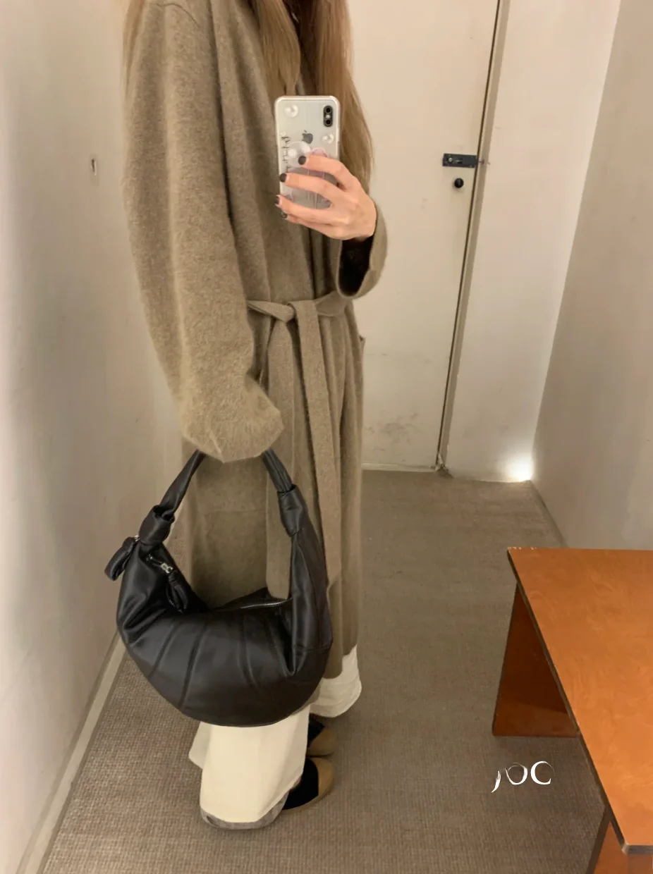 string bag とサドルバッグの違いは？羊革製ダンゴバッグが通勤生活を救う理由とは？
