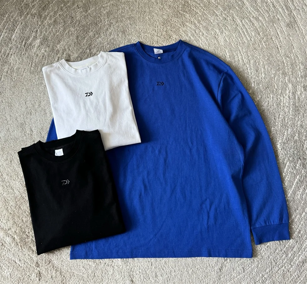 キャンプ釣りに最適な復古風長袖Tシャツ：重厚な綿素材による快適なアウトドア着用