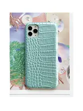 薄荷グリーンのパール調レザー風クロコダイルテクスチャーiPhone用ハーフカバーケース【耐衝撃】