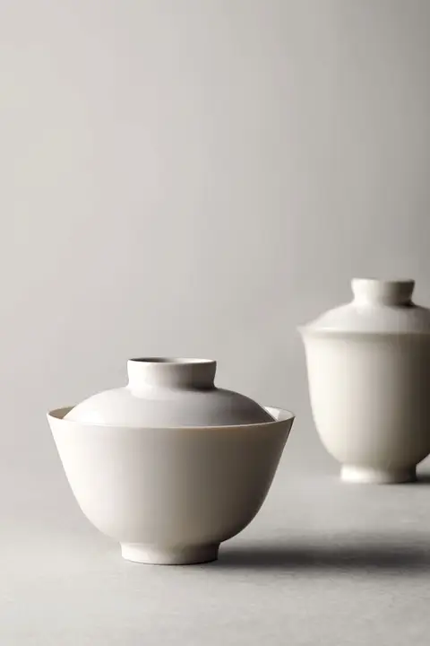 手作り陶器の蓋付茶碗【景徳鎮製・禅風・功夫茶具・家庭用】