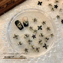 立体ソフトフラワーネイルデコレーション【レトロデザイン・五弁花・華やかな装飾】