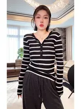 リネンストライプのタートルネックニットセーター【極上の柔らかさ・フィット感・コーディネートしやすい】