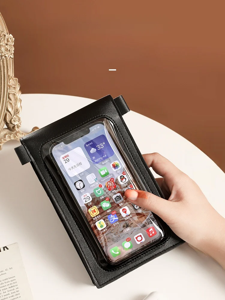パソコンが入るバッグに悩むなら、この「タブレットが入るバッグ」が実は最適？