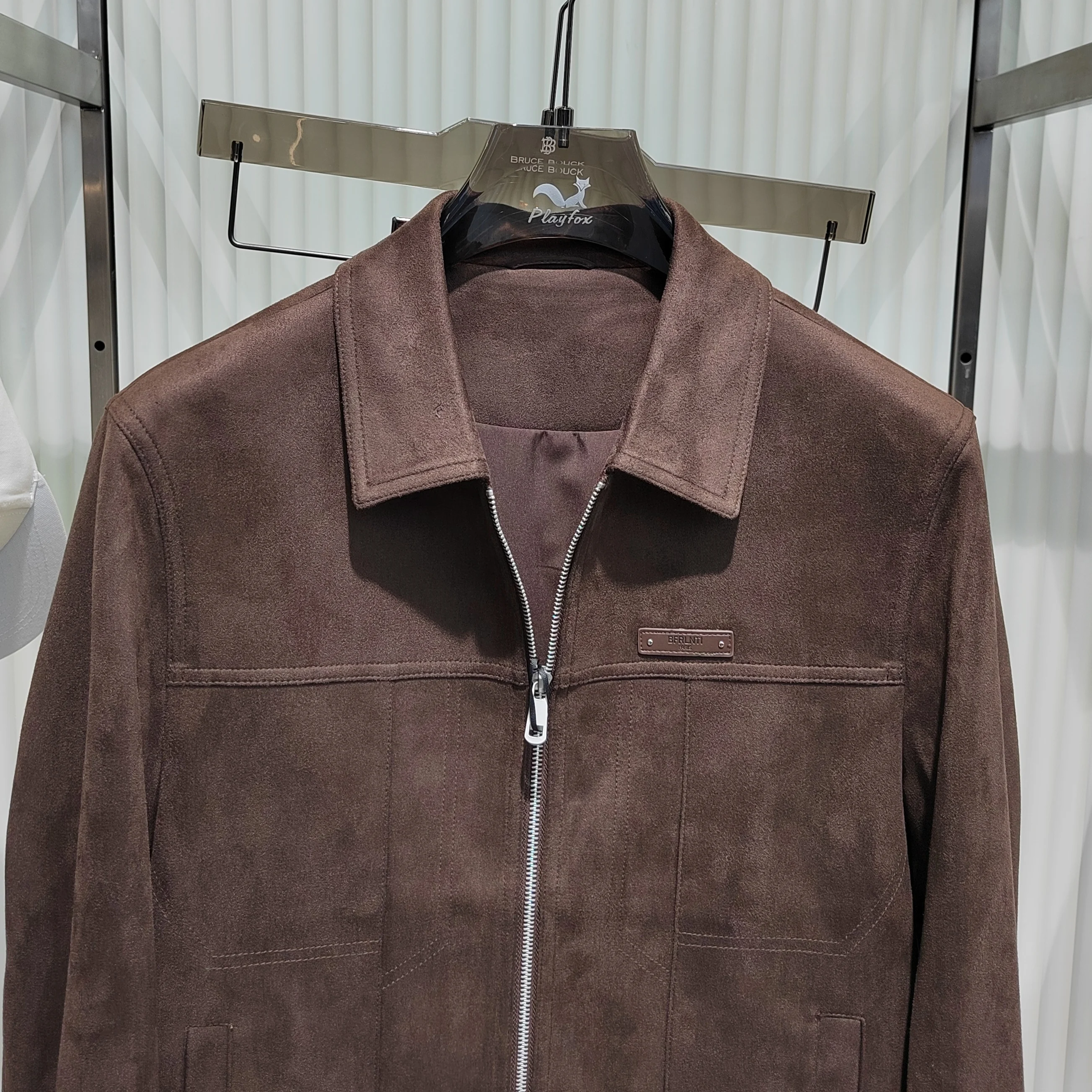 デニムジャケット メンズ コーデ 完全ガイド｜鹿皮風厚手ジャケットの着こなし術
