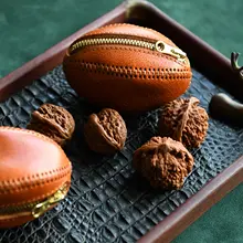 手作りオリーブボール型コインケース【本革・個性的なデザイン・収納用】
