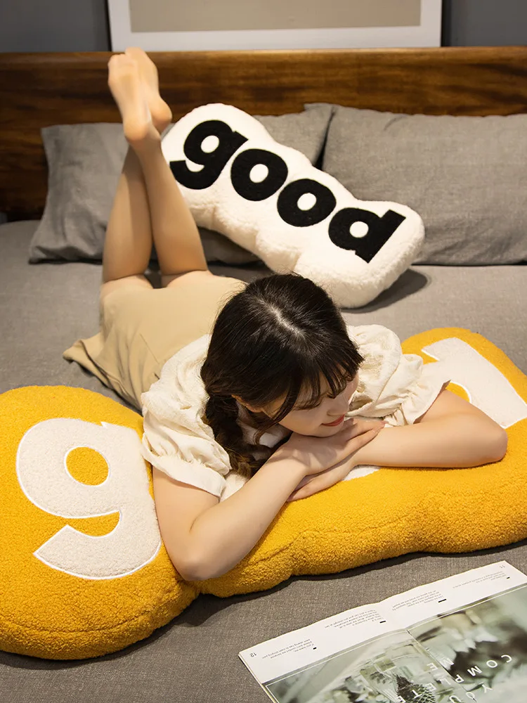 くつろぎの質感をどう選ぶ？「できるクッション」がソファ代わりにしてくれる本当の理由