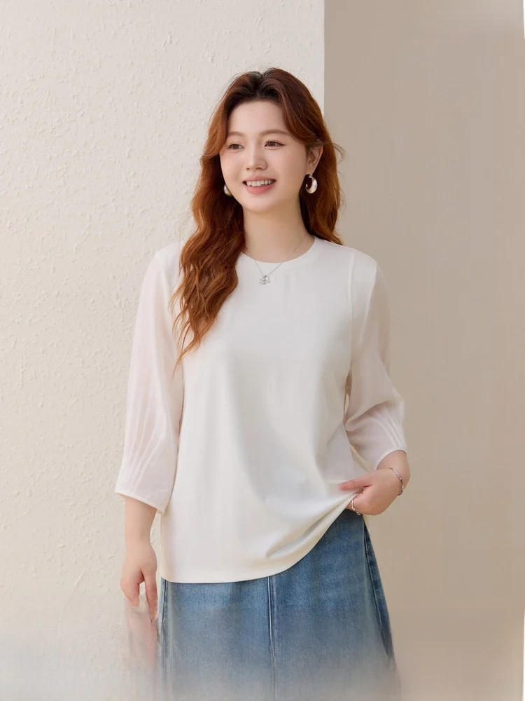 クルーネックTシャツは、どんな素材が理想ですか？リアルな使い方と選び方を解説