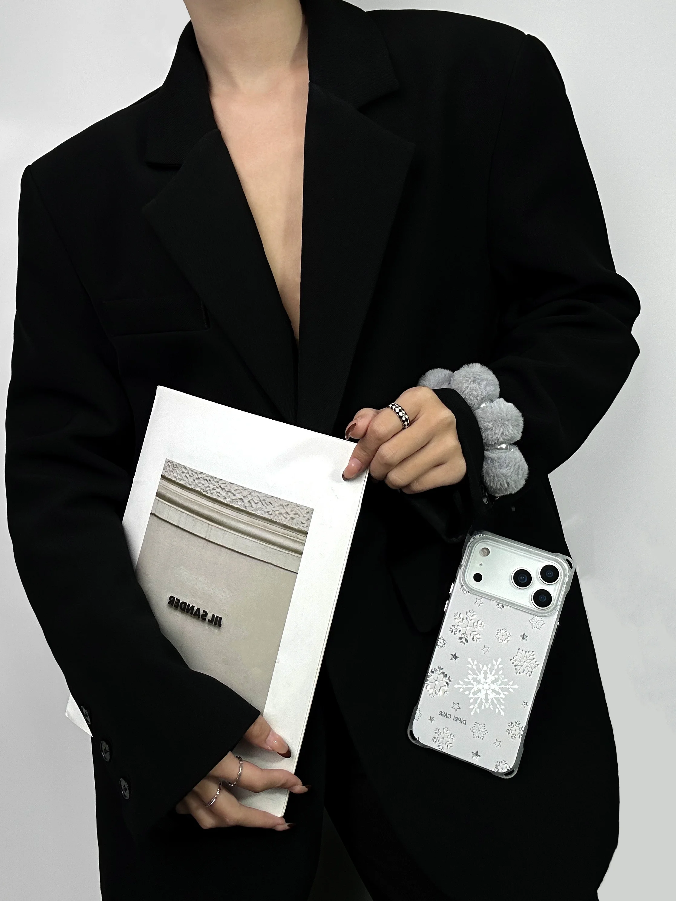 雪だるまスマホケースを手作りにするべきか？そのメリットと選び方を徹底解説