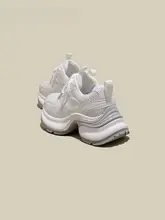 白色厚底シューズ レディース【本革・レースアップ・内蔵インヒール・軽量】