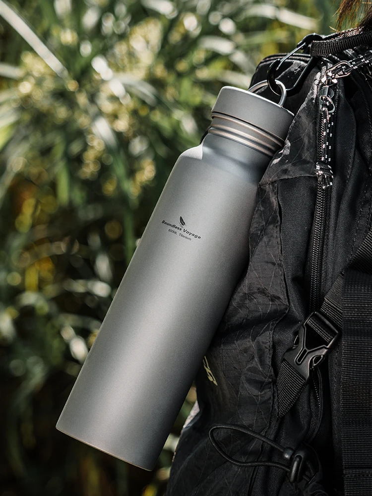 ピクニックや登山で使える軽量ウォーターボトルは、本当にこれで決めるべき？