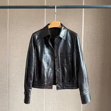 オイルワックス仕上げの羊革ジャケット【レディース・翻领・スタイリッシュデザイン・ウエストゴム】