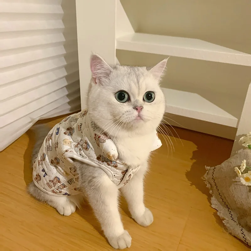 初めての猫にぴったりのフリースベストは、どう選ぶ？