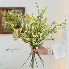 シンプルモダンな春の梅花風造花【インテリア装飾用】