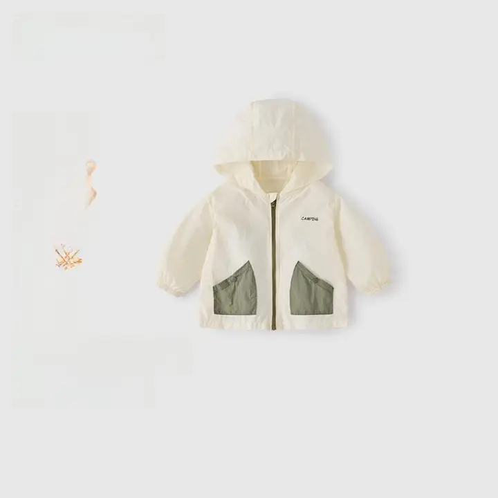 男の子用 UVカットフード付きジャケット【通気性・夏用・薄手・子供用】