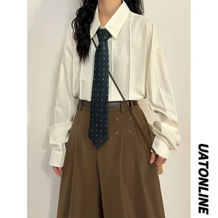 秋季のシンプルな無地デザイン！小褶入りフィット長袖シャツ（セットアップ対応）