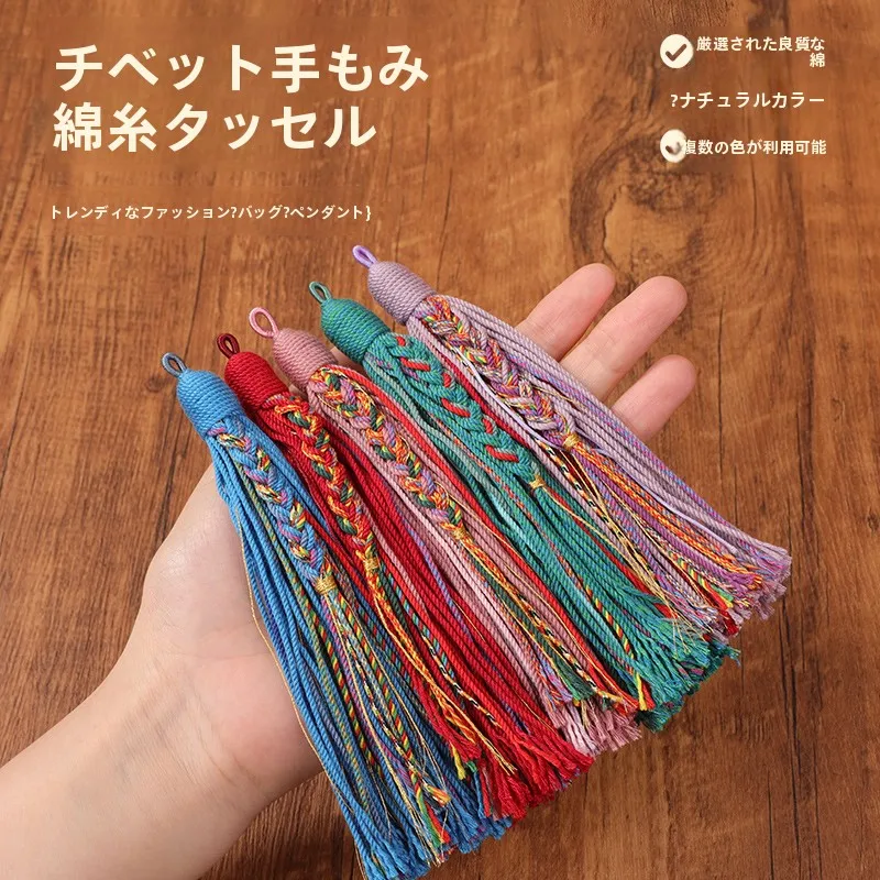 お手頃なアクセサリーで何を選びたい？手作りのフリンジブレスレットが解決する日常の小さな満足