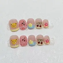 かわいいカートゥーンデザインの手描きネイル【学生向け・ショートタイプ・極上の柔らかさ】