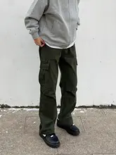 クラシックデザインのコットンカジュアルパンツ【ストレートシルエット・多機能ポケット】