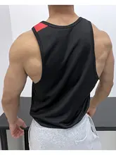 速乾性に優れた素材のスポーツベスト【無袖・フィット感・筋肉を引き立てるデザイン】