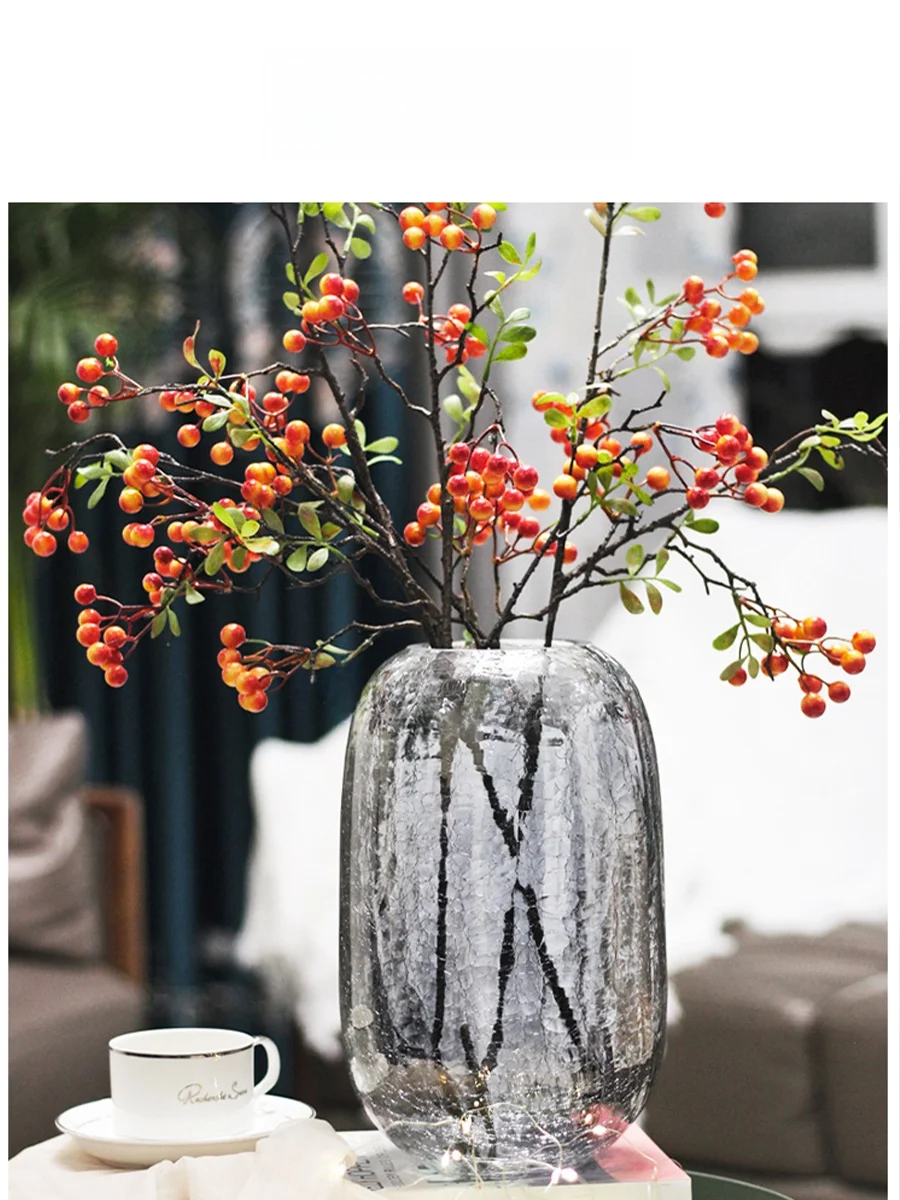 ガラスの花瓶を選びたいとき、どうすれば素敵な花瓶に出会えるのか？