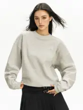 シンプルなデザイン！春に最適な無地のラウンドネックプルオーバー女性用【アメリカンレトロスタイル】