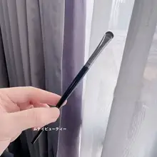 超薄型月牙型アイライナー用ブラシ【ファンシェイプ・デリケートな仕上げ】