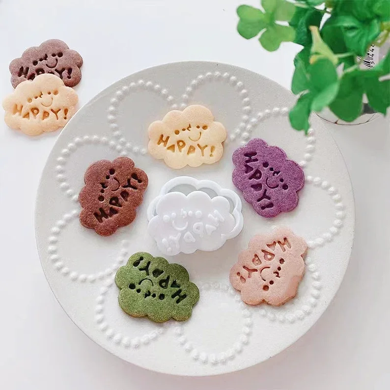 日式の雲形クッキー型【手押し式・立体的なマントウ生地カッター】
