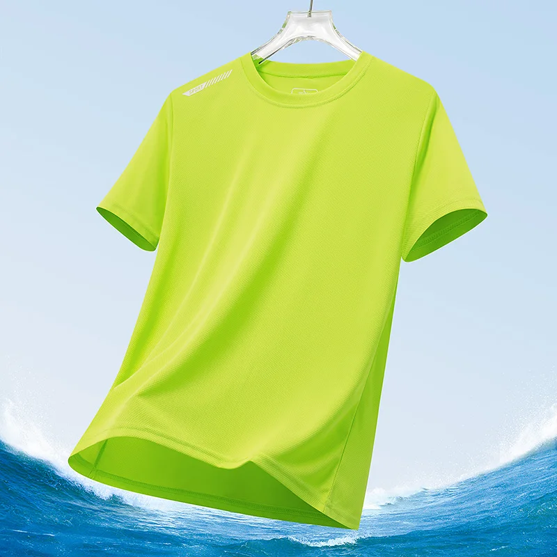 夏用アイスシルク半袖Tシャツ：30代男性向け通気性重視のカジュアルランニングウェア