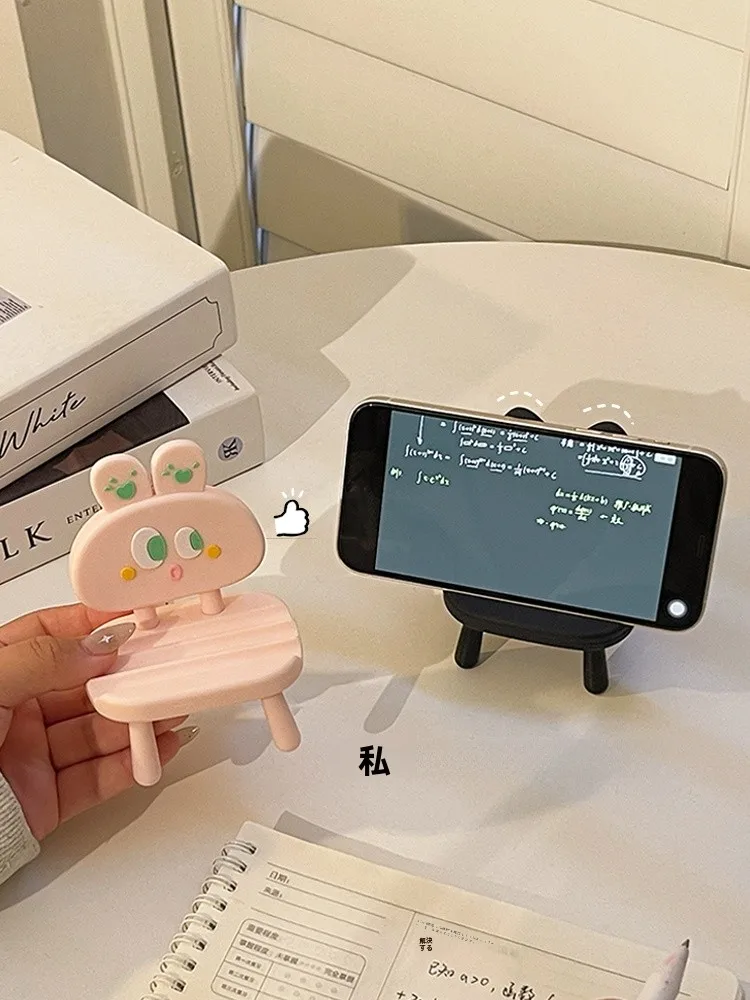 小さな椅子 スマホスタンド ライフスタイル 支え 台座 アイデア デスク装飾