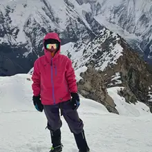 春秋用男女兼用アウトドアジャケット【防風・防水・登山・キャンプ対応】