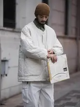 アイボリーのジャケット ノーカラー ヴィンテージ アウトドア ナイロン キルティング 厚手インナーコート