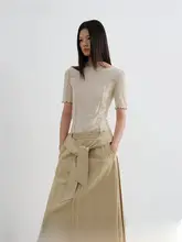 半袖Tシャツ レディース ラウンドネック 正肩 巻きヘム スリムフィット デザイン性 インナー 秋「GREEN BELT」
