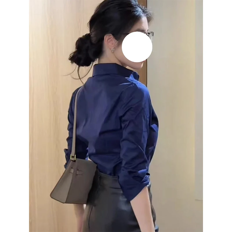 大人可愛い服 50代コーデの完全ガイド｜高級感とカジュアルを両立するシャツの選び方