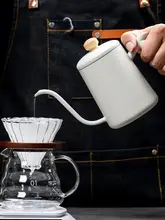 ハンド ドリップコーヒーポット 木製ハンドル 流れをコントロール 伝統的なデザイン 安定した注水 火傷防止 滑らか スワンネック 垂直注水