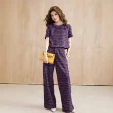 紫色ストライプの光沢感あるツイードブラウスとワイドパンツ【短袖・気質なデザイン】（セットアップ対応）