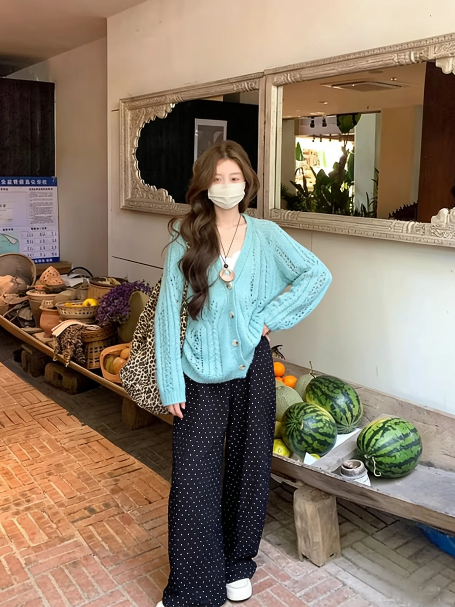 マイハイ毛透かし編みカーディガン：春夏のゆったりスタイルに最適な通勤風デザイン