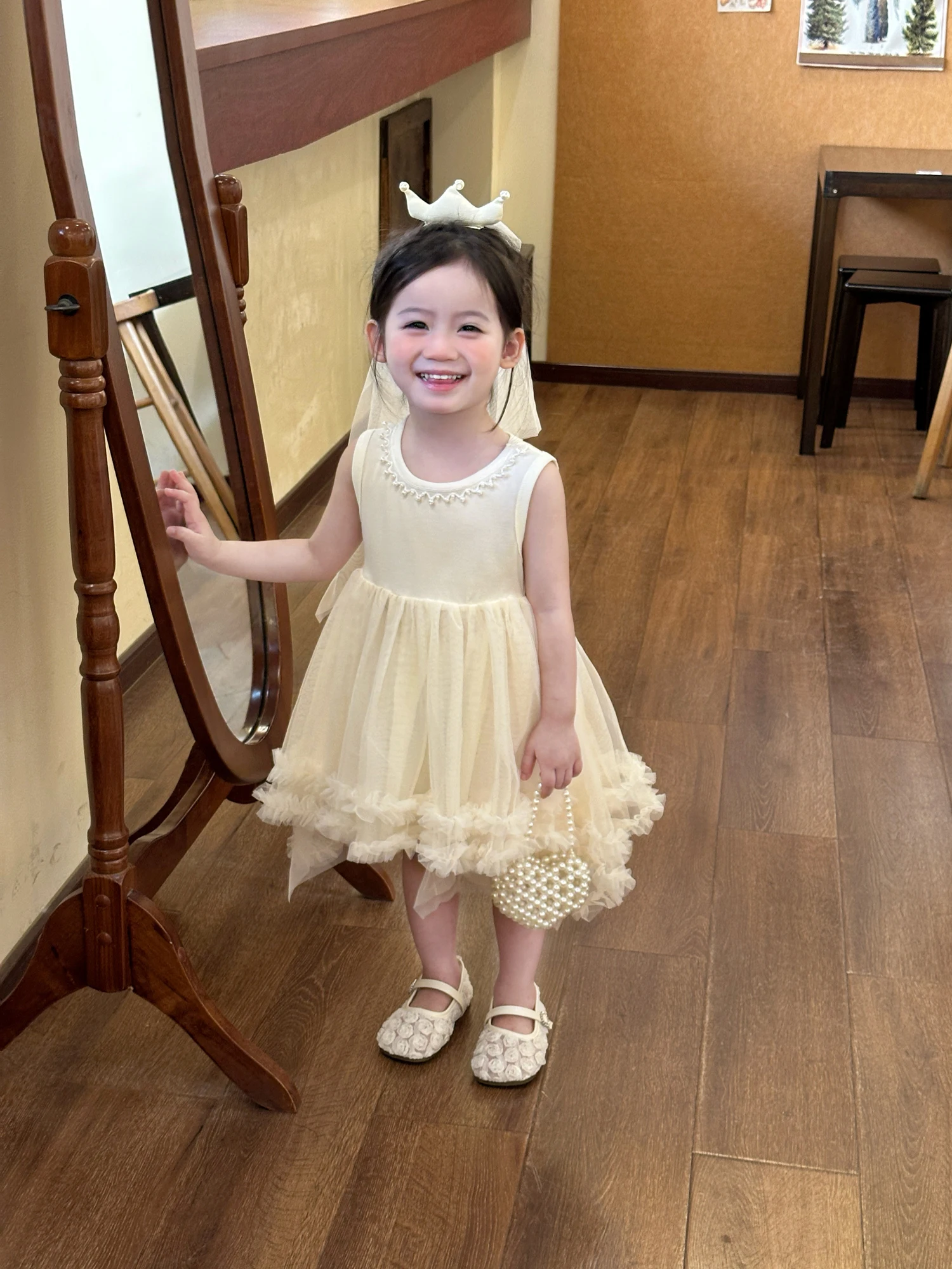 1歳誕生日 ドレス 人気で迷ったら、これで決めるべきは？