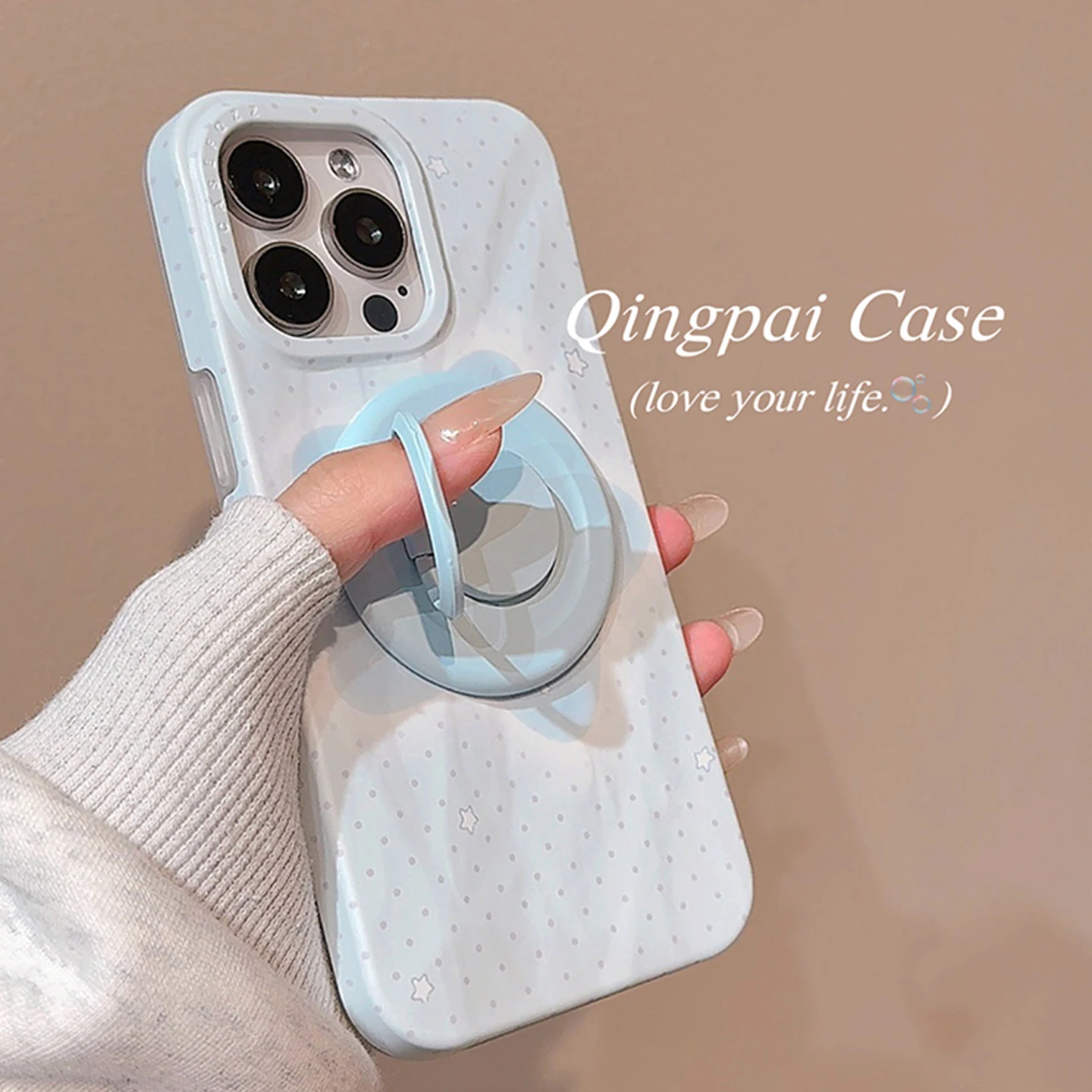 シンプルで回転可能な円形スマホホルダー：MagSafe対応強力吸着の実用性と設置位置の最適化