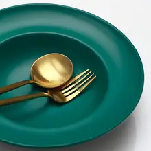北欧デザインの陶器製パスタプレート【丸形・サラダやスープ用】