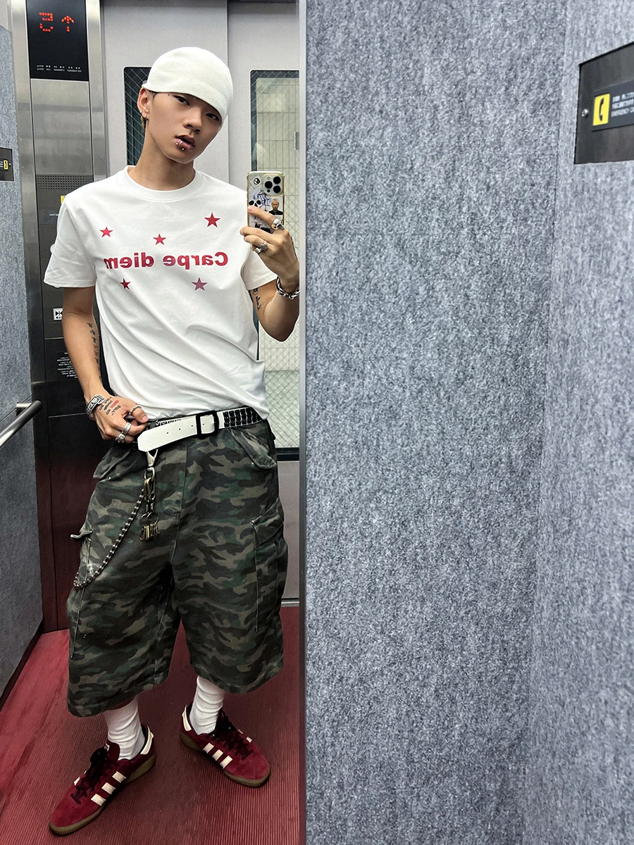 30代から40代まで楽しめる、ストリート系メンズファッションの「プリントTシャツ」はどう選ぶ？
