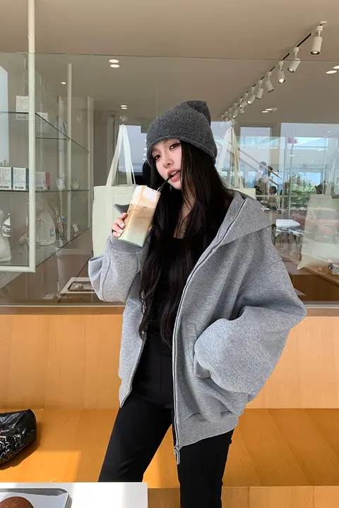 グレー フード付きジップアップパーカ【厚手・ルーズフィット・春秋用】